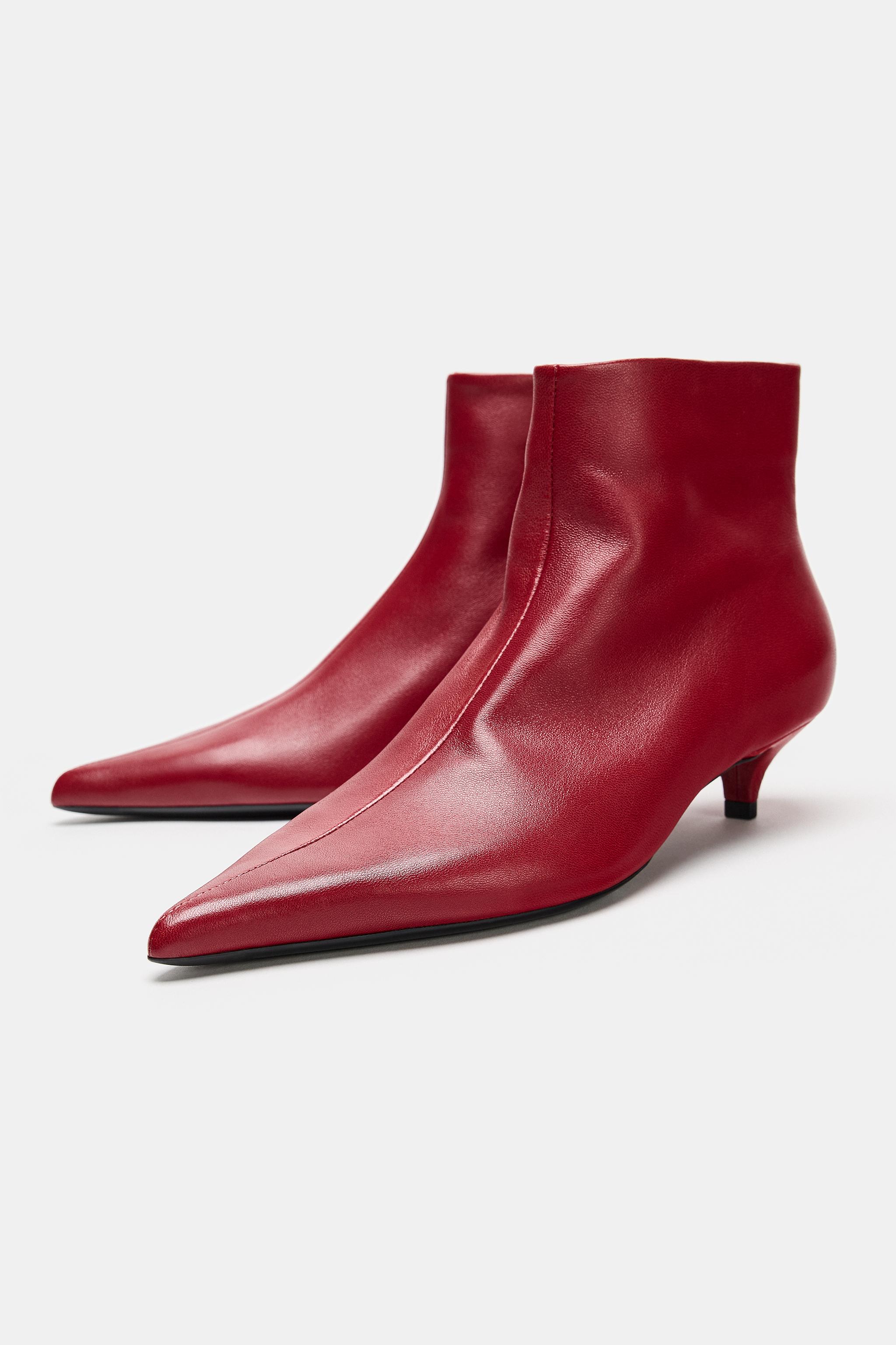 SOFT LEATHER KITTEN HEEL ANKLE BOOTS